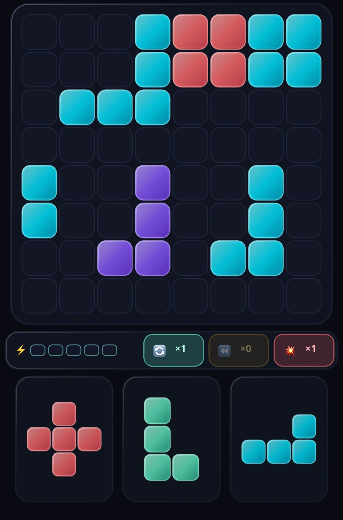 Detail of an active Gridune Daily Challenge with colored blocks and available pieces.